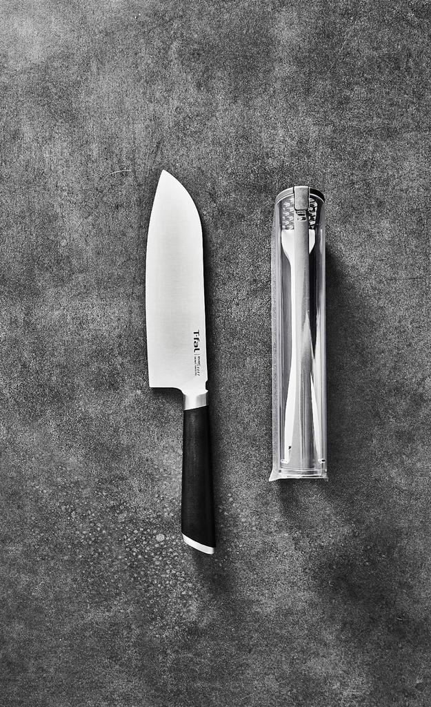 Nůž Nůž a ostřič v keramickém uzamykání K255S2 T-fal Ostřič, Jeden, Brusný kámen, Systém "Ever Sharp",