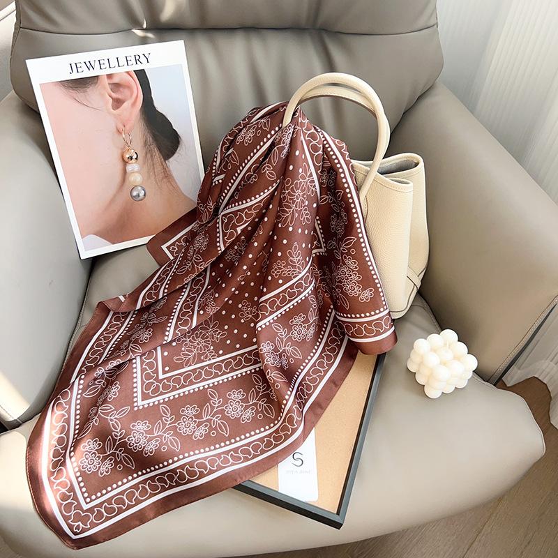 Korean Atmosphere Simulation Silk Printing Silk Scarf Square Scarf Women's Literary and Versatile Silk Scarf Neck High-end Small Scarf