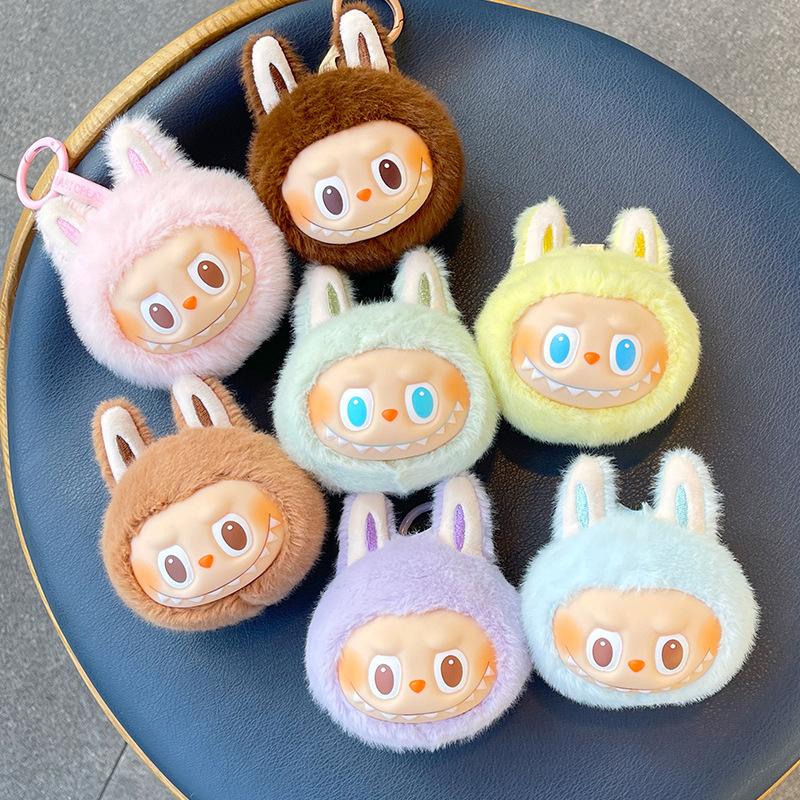 Kreslený plyšový přívěsek na klíče Labubu Kawaii vycpaná panenka hračky přívěsek na batoh ozdobné doplňky kroužek na klíče od auta dárky k narozeninám