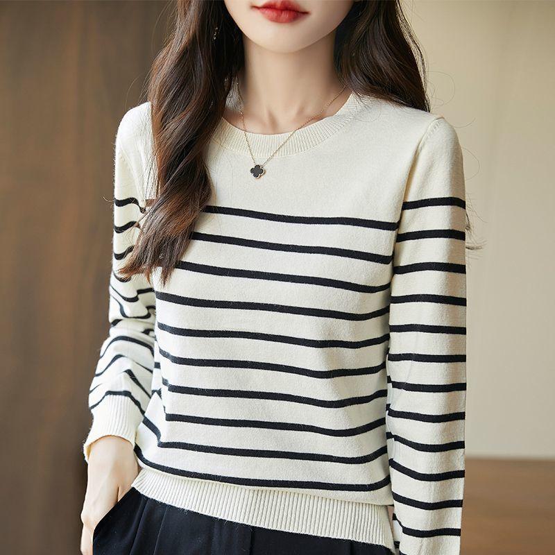 Striped Knitted Base Sweater for Women Loose Fitting Sweater for Slimming Long Sleeved Top