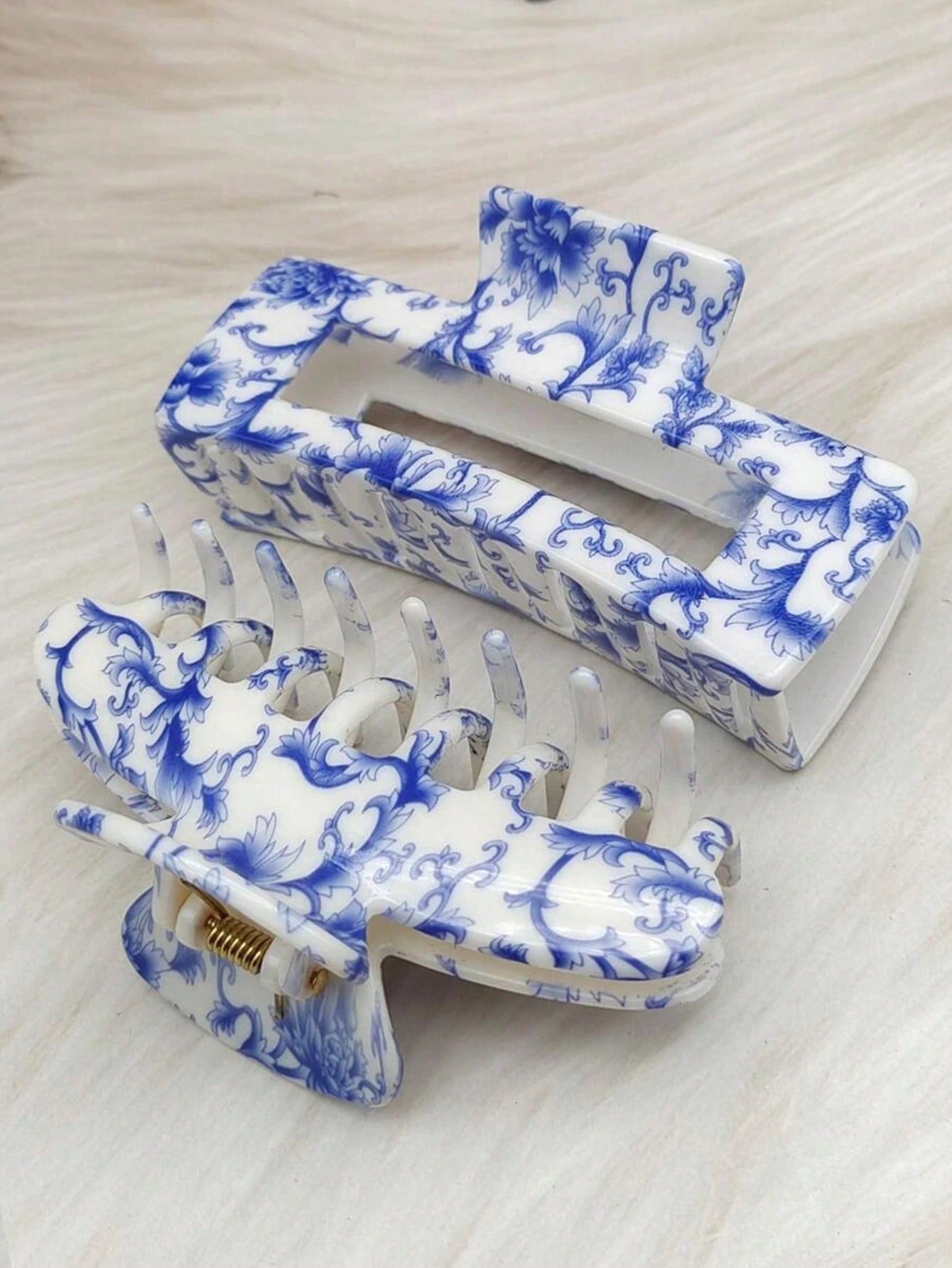 

2pcs/set Fashion Porcelain Figure Hair Claws For Women Girls Party Ponytail Holder Hair Accessories