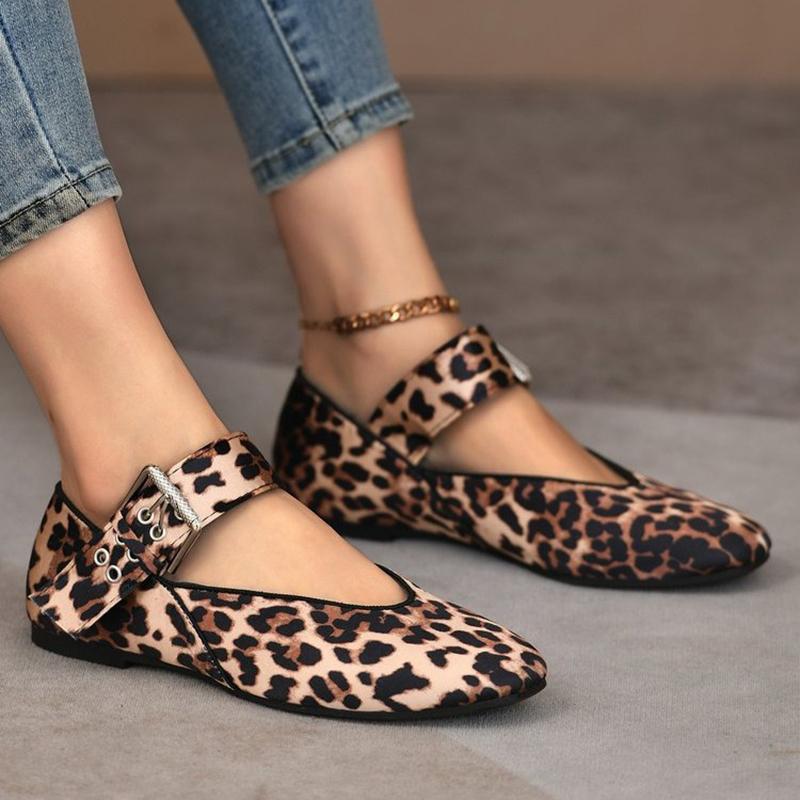 Fashion sexy leopard mary janes flats women round toe rivets belt moccasins deisgner cutout japanned leather loafers big size 42