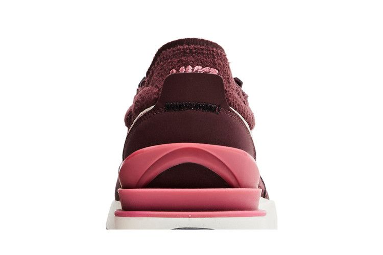 Nike Wmns Waffle One SE 'Burgundy Crush'