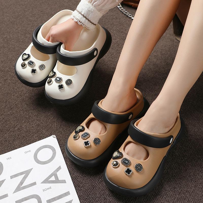 V Hole Shoes New Beach Non-slip Seaside Couple Slippers Women's Summer Wear
