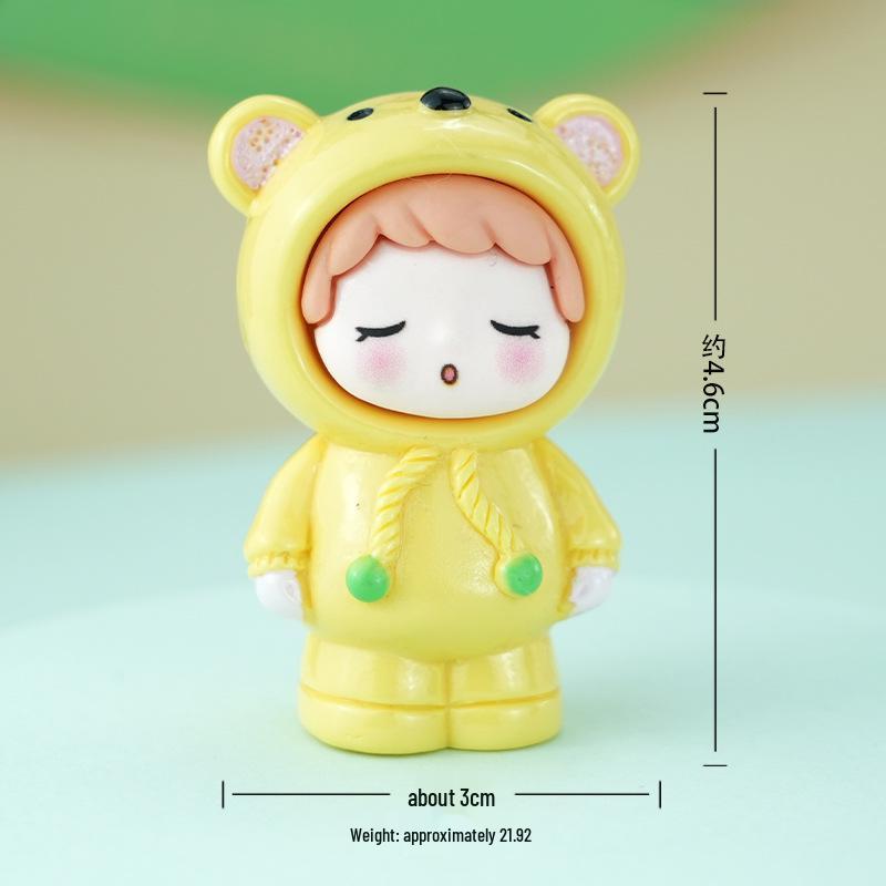 Mengli Little Bear Resin Desktop Ornament - Cute, Trendy Cartoon Decoration for Home or Office