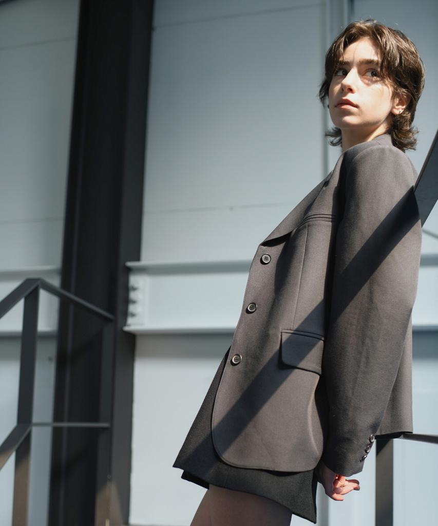 Denoah Sally Oversized Blazer (Charcoal)