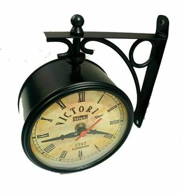 Zegar dwustronny Victoria Station Railway Black Powder Painted Funkcjonalny zegar Home Decor