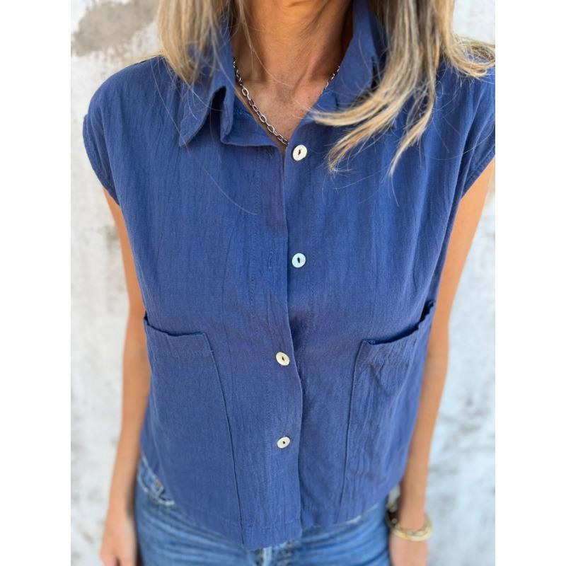 Women Navy Collared Sleeveless Button Down Cropped Shirt Dual Chest Pocket Casual Textured Blouse