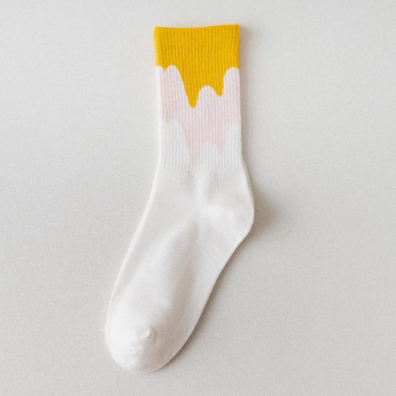 Women's Spring and Autumn Style Pure Cotton Mid-calf Socks, Gradient Color Letter Sports Socks, Long Socks