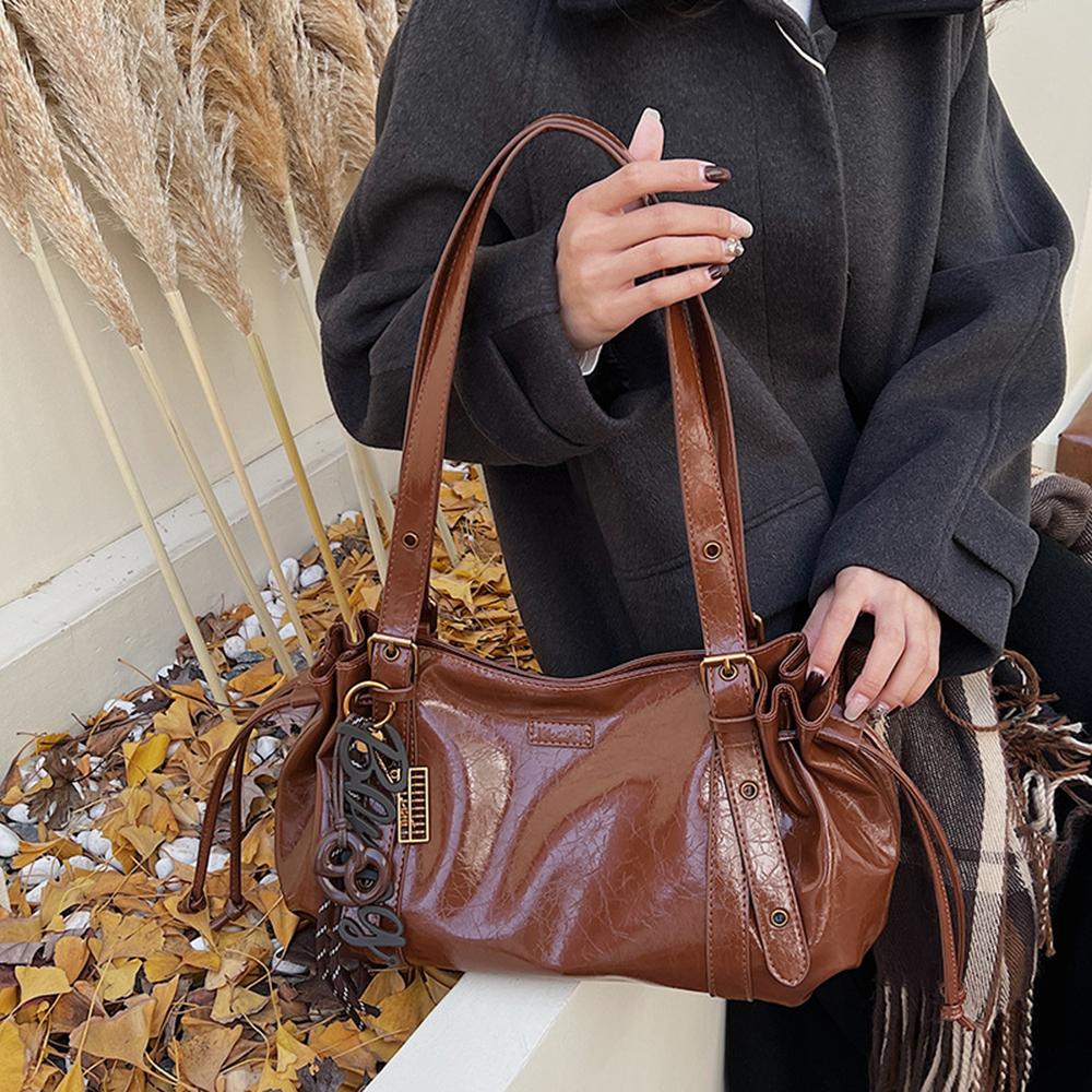 Glossy PU Leather Tote Bag Solid Color Big Charm Large Capacity Shoulder Purse Vintage Style Crossbody Bag for Women Daily Use