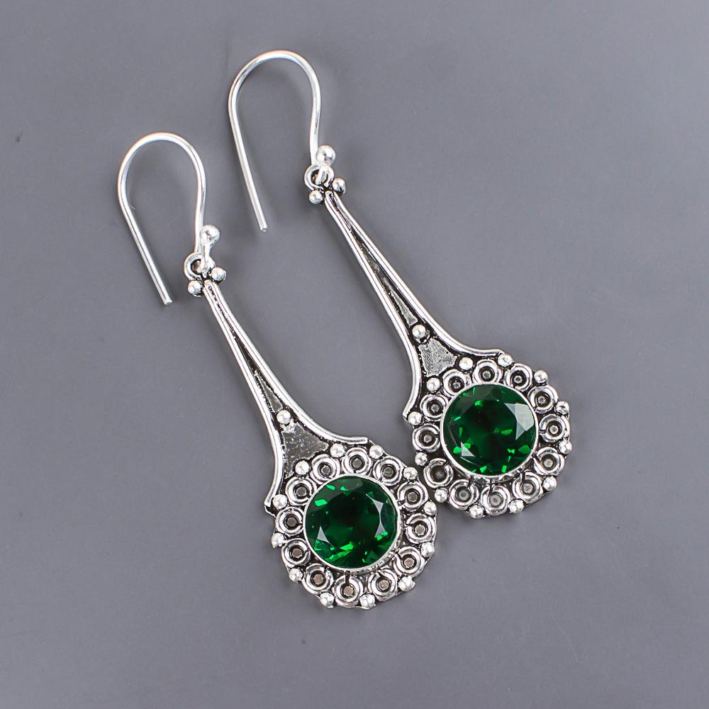 Wunderschöne grüne Smaragd Silber Ohrringe, handgefertigte 925 Sterlingsilber Ohrringe, erstaunliche Smaragd Silber Ohrringe zum Verschenken