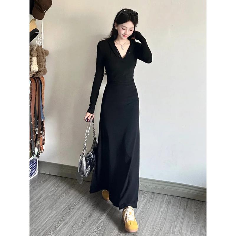 Wear and match a complete set of high-end black sweater dresses, children's autumn clothes, and new long dresses.