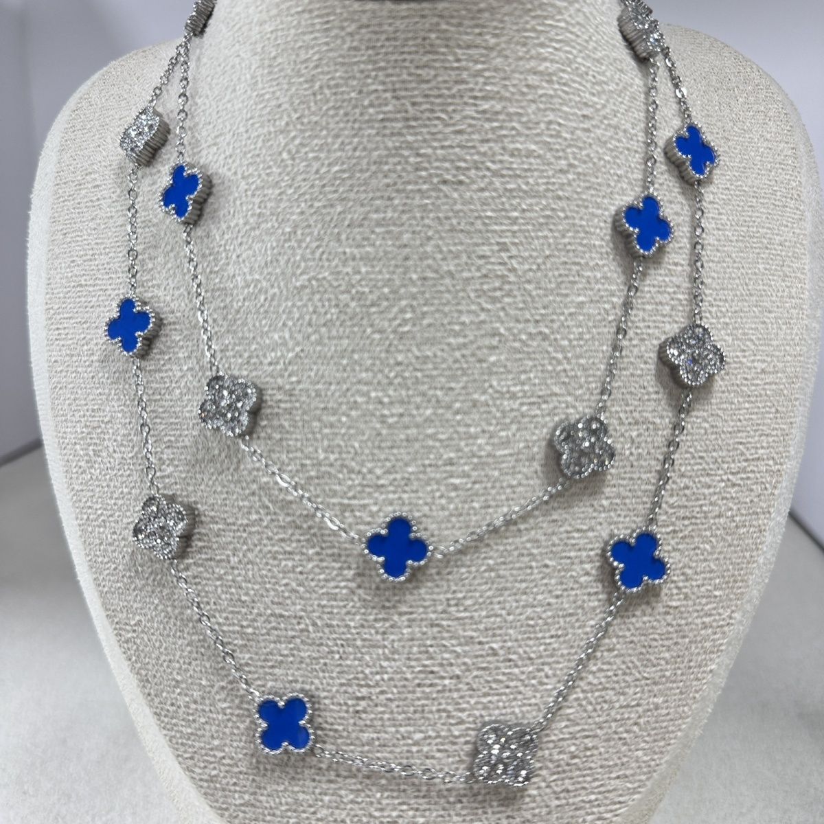 

New Arrivalcasual Four-leaf Clover Necklace 20 Flowers Lucky Four-leaf Clover Classy Double-sided Necklace Women s Sweater Chain