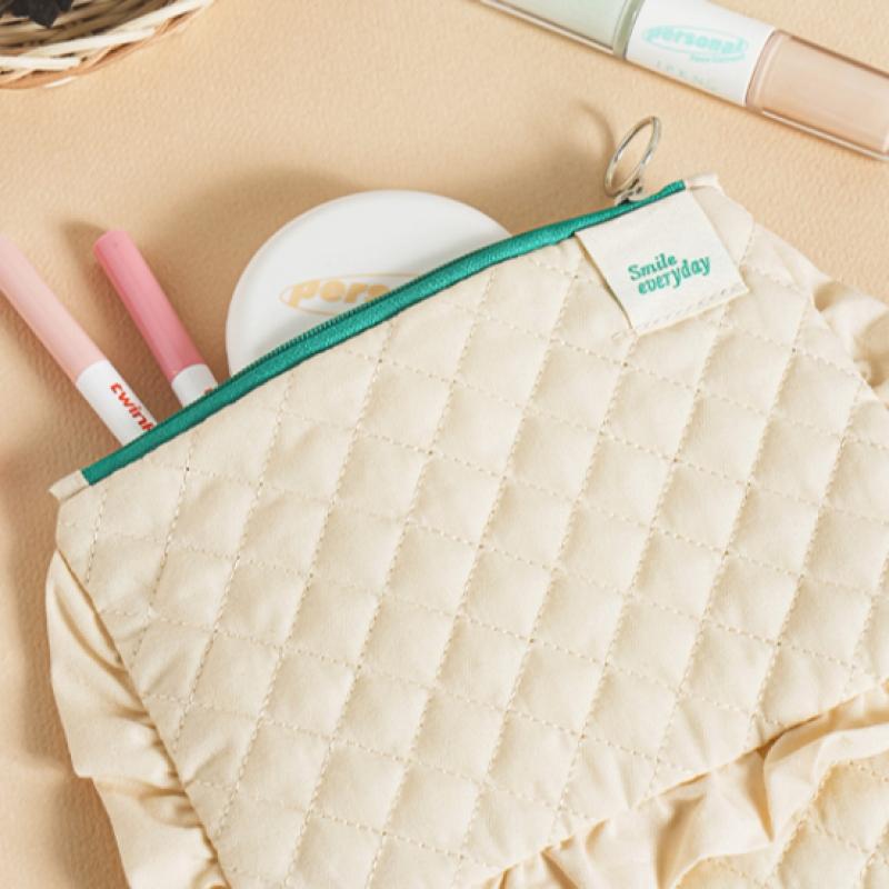 Daiso Frill Square Pouch