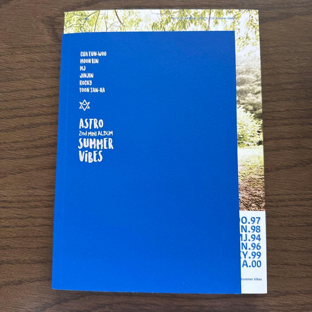 

[USED] ASTRO 2nd MINI ALBUM SUMMER VIBES