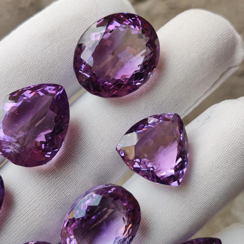 Natural Loose Amethyst Cut Stone Lot, Amethyst Faceted Gemstone Lot, 10 To 20 Carat Average Size Amethyst Mix Shape Lot.