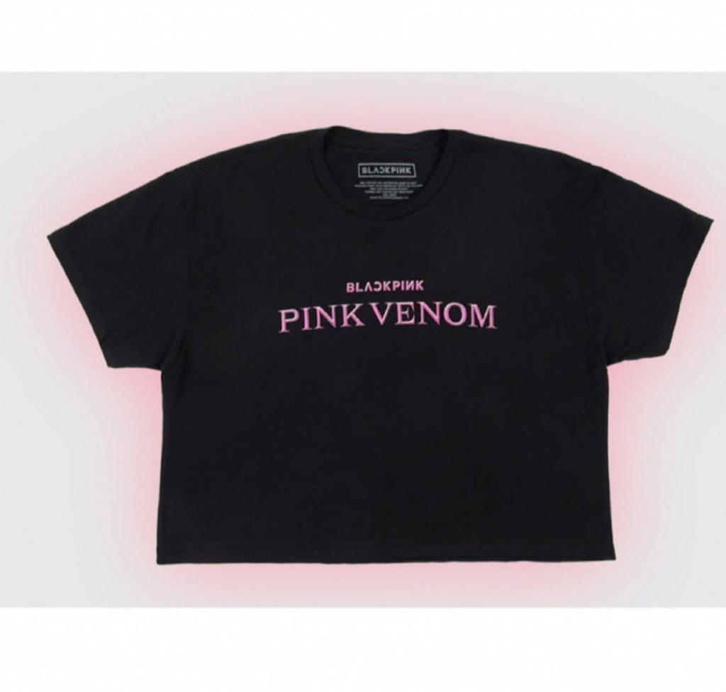 [USED] BLACKPINK PINK VENOM World Tour T-shirt, size M
