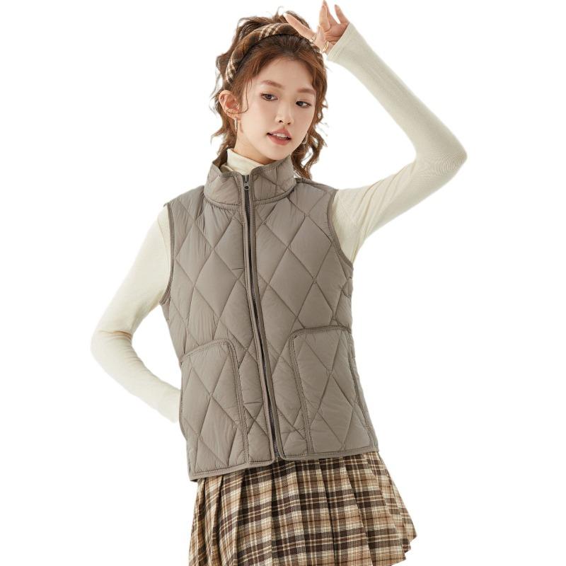 Women's Spring and Autumn Short Student Casual Vest Light Practical Pocket Comfortable Women's Zipper Vest