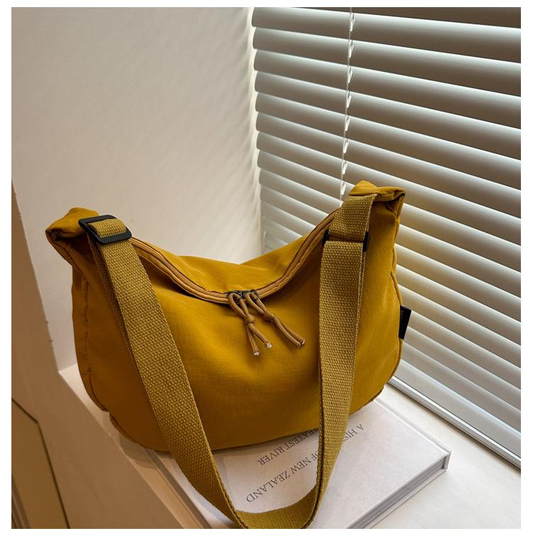

Casual Women s Nyl Shoulder Bag Commuter Large Capacity Ladies Tote Handbags Solid Color Female Portable Hobos Crossbody Bags жовтий