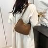 Trend pendant fashionable solid color Korean version simple messenger casual large capacity foreign style 2025 new shoulder bucket bag
