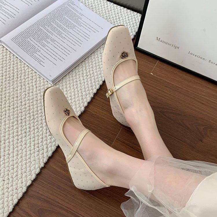 

Inner height increase single shoes women s 2025 new spring and summer shallow mouth Mary Jane shoes one pedal ballet evening shoes 35