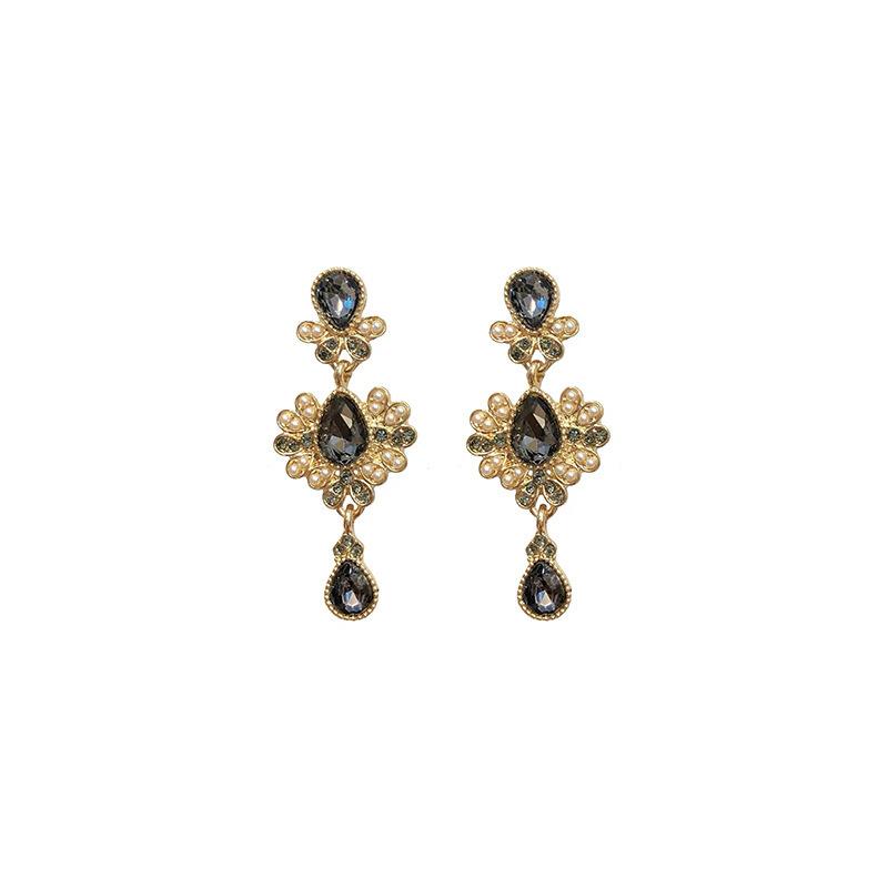 Hungarian Waltz French Court Retro Elegance Diamond Flower Earrings
