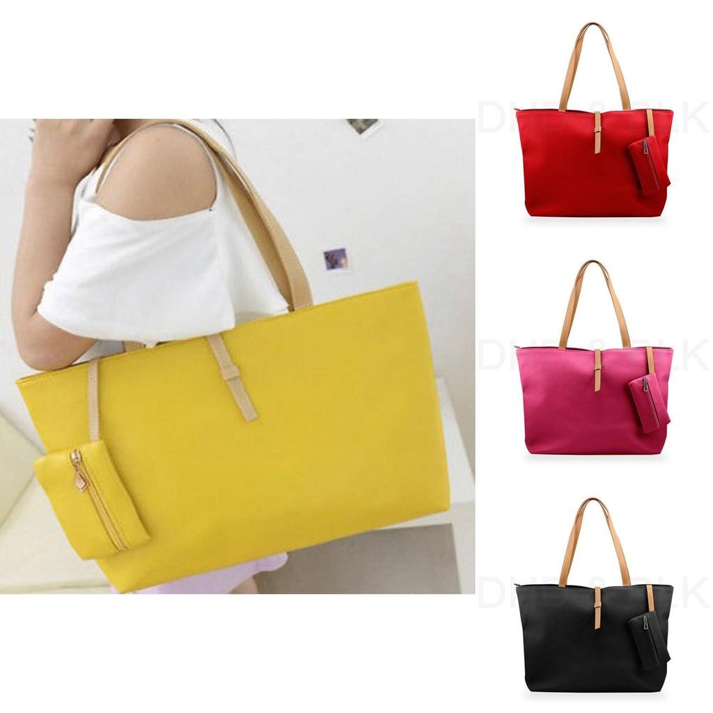 Stylish New Womens Faux Leather Fashion Messenger Handbag With Elegant Design And Spacious Interior