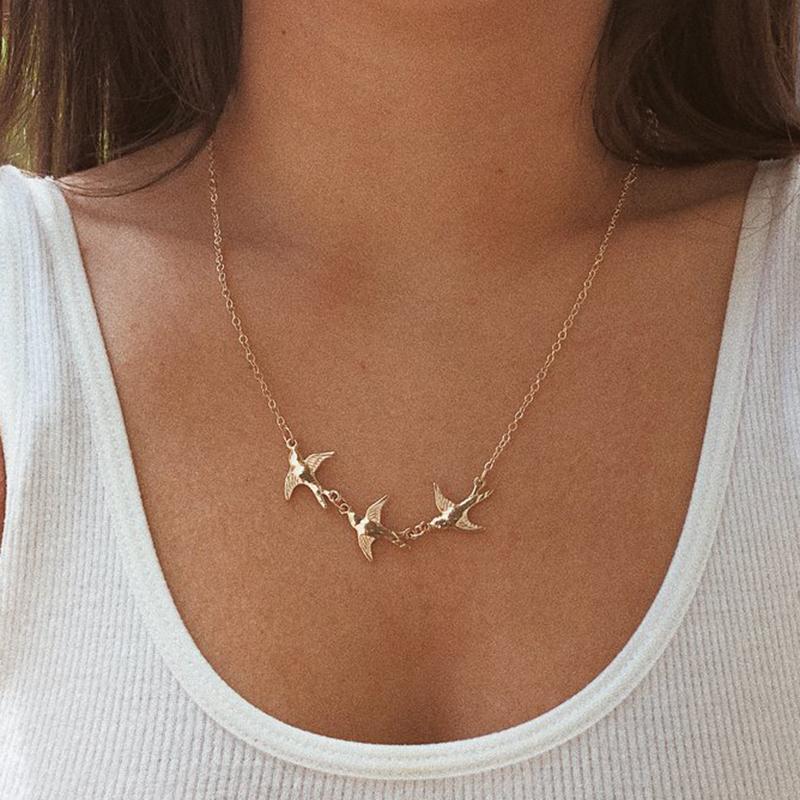 Creative Metal Flying Bird Splicing Choker Necklace for Women Men New Double Layer Stacking Pendant Necklace Jewelry Accessories