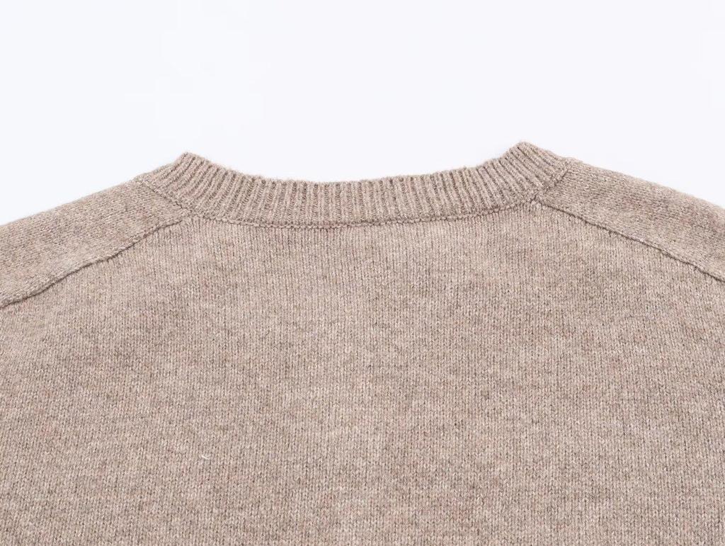 Women's French Style Button-Up Knit Cardigan Sweater - Warm Commuting Outerwear for Autumn Winter