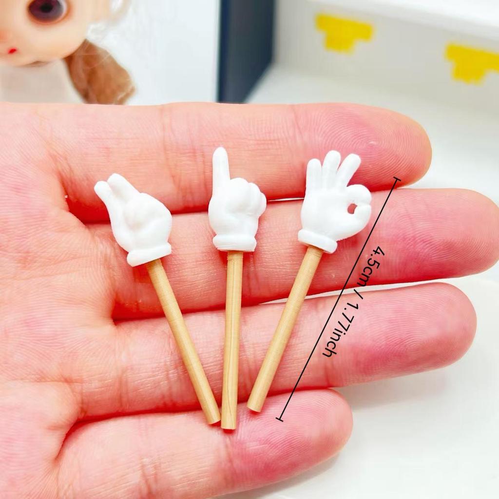 12-Minute Miniature Tiny Creative Baton Dollhouse Accessories: DIY BJD Playhouse Ornaments, Perfect for Festival Gifts