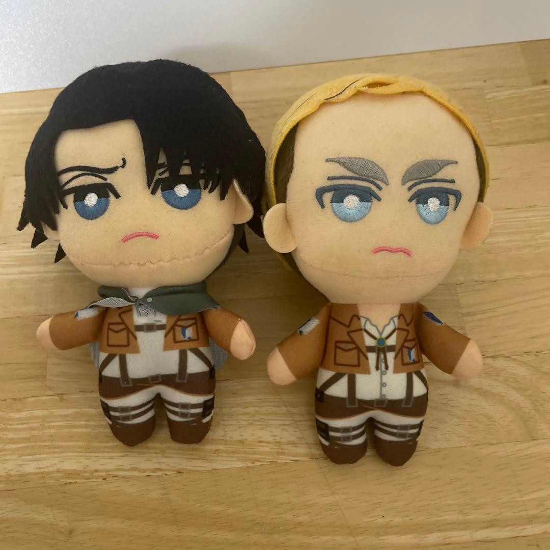 

[USED] Attack on Titan Tomonui Erwin Levi vol.3