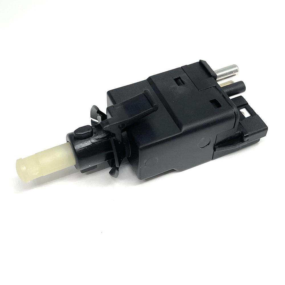 

Stop Light Brake Switch 0015450109 For Mercedes-Benz 190D 300CE 400E 500E