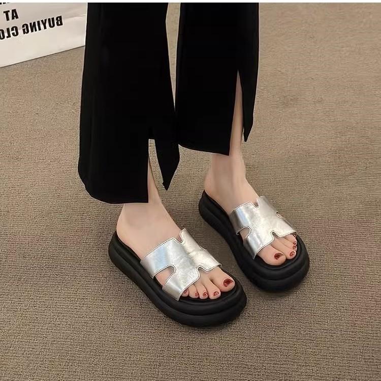 Silver Platform Cool Slippers Women's Summer New with Skirt Beach Sandals Women's Versatile One-word Drag