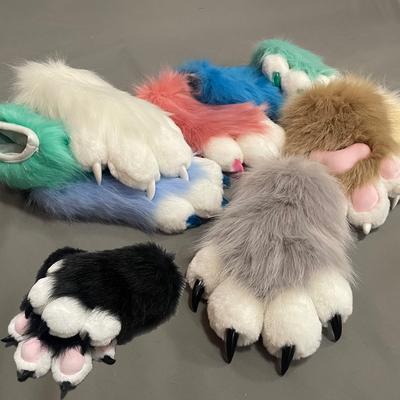 Faux Fur Plush Furry Cat Claw Gloves  Animal Fox Paws Mittens Halloween Cosplay Costume Accessories for Adult