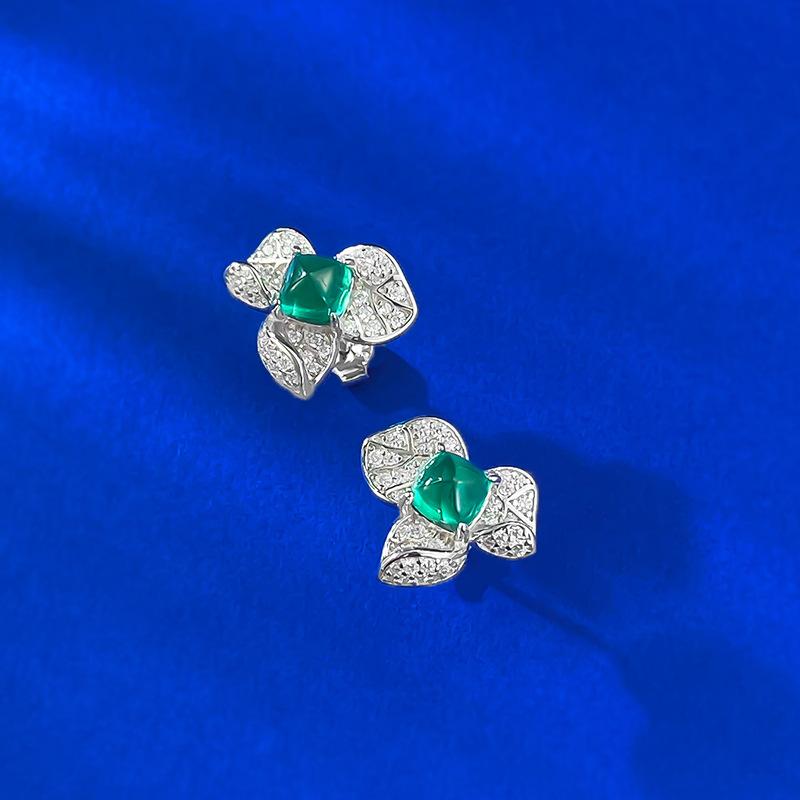 Small Fresh Triangle Plum Design Sugar Tower Synthetic Emerald Earrings