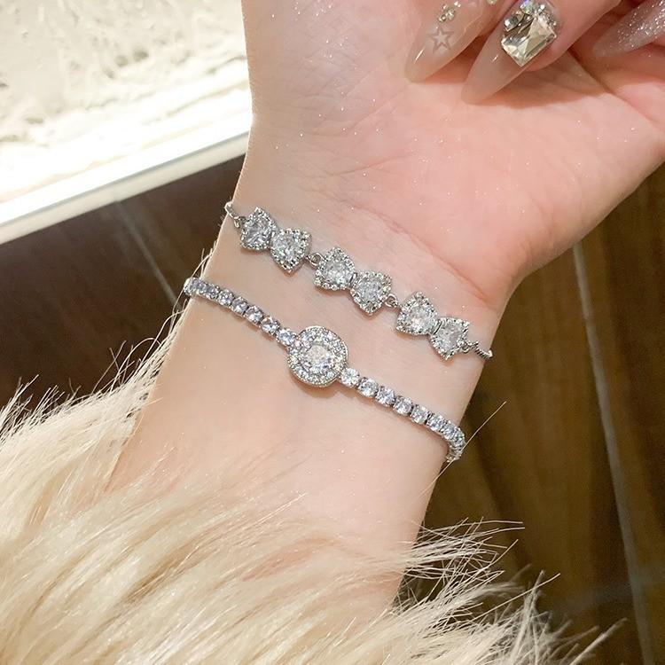 Summer 2024 Trendy Butterfly Shape Hand Chain With Zircon Accents For Ladies
