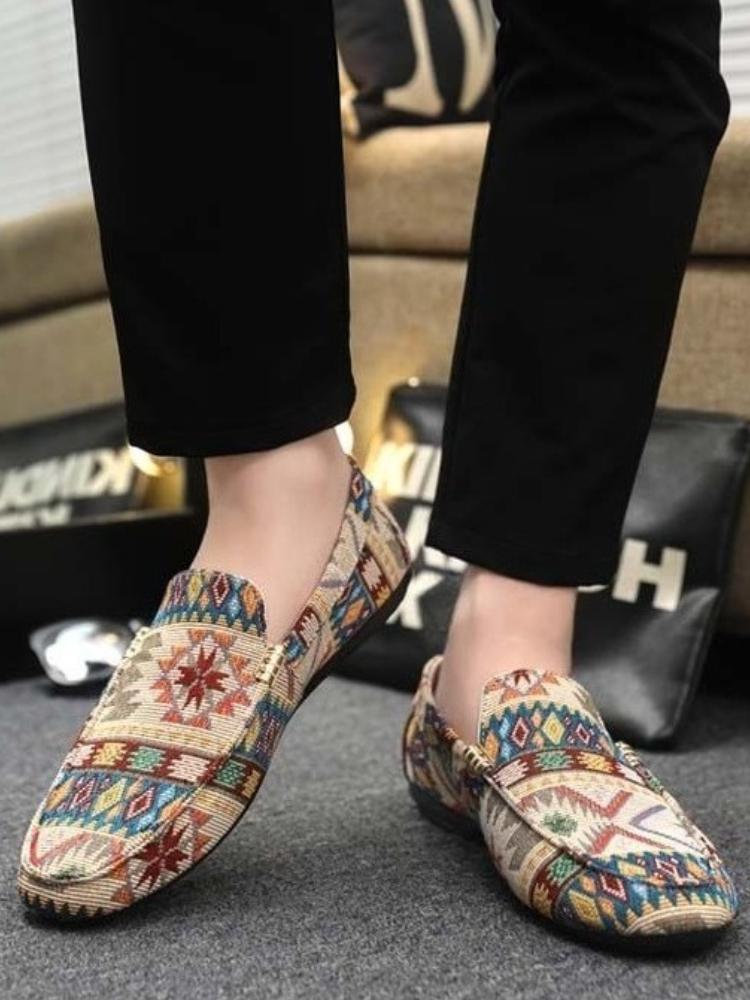 Fashion Moccasin Canvas Casual Shoes for Men Wear To Work Korean Style Sneakers Breathable Trends 2025 Cheap Liquidation Adults Man Shoe