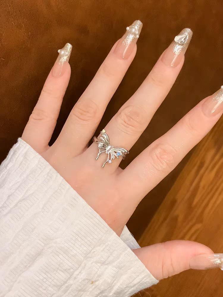 Xiaohongshu S925 Sterling Silver Women's Luxury Ring - Niche Design, Non-Fade Index Finger Fashion.