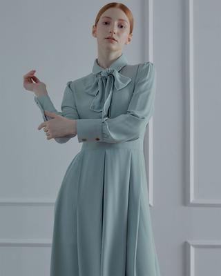 Salon De Seoul Lily Pleated Dress - Mint