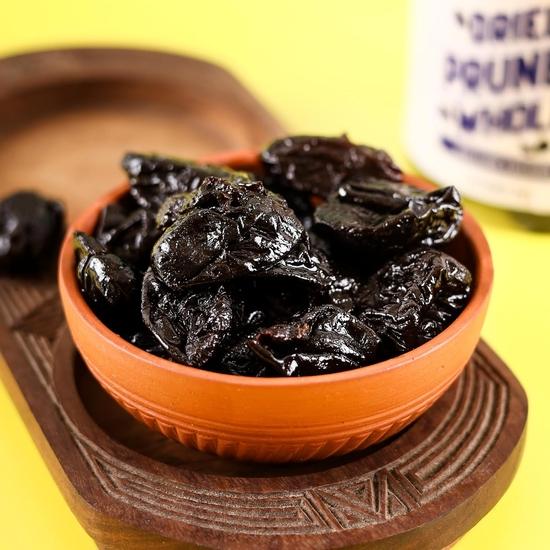 Urban Platter Entsteinte kalifornische Pflaumen, 250g [Getrocknete Pflaumen | Ballaststoffquelle | Ohne Zuckerzusatz]