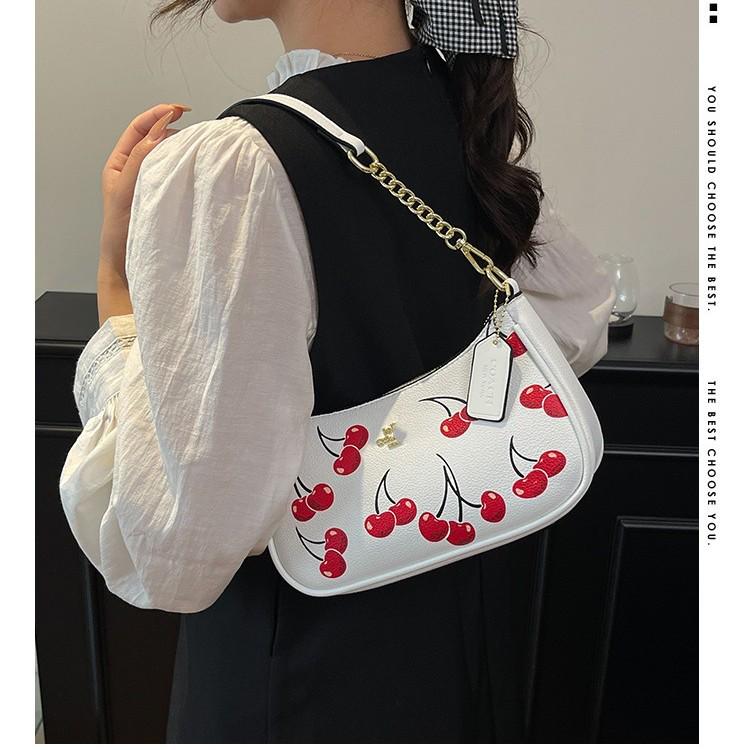 Stylish High-End Women's Crossbody Shoulder Bag with Chain - European & American Design