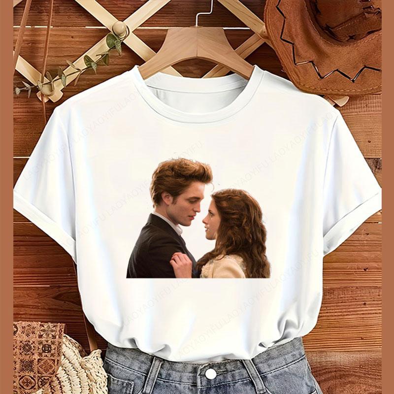 Twilight Saga Fans Tshirt Uampire Camisa Polyester Material Comic Vampires Wolves Rounisexce New Style Picture Y2k Clothing