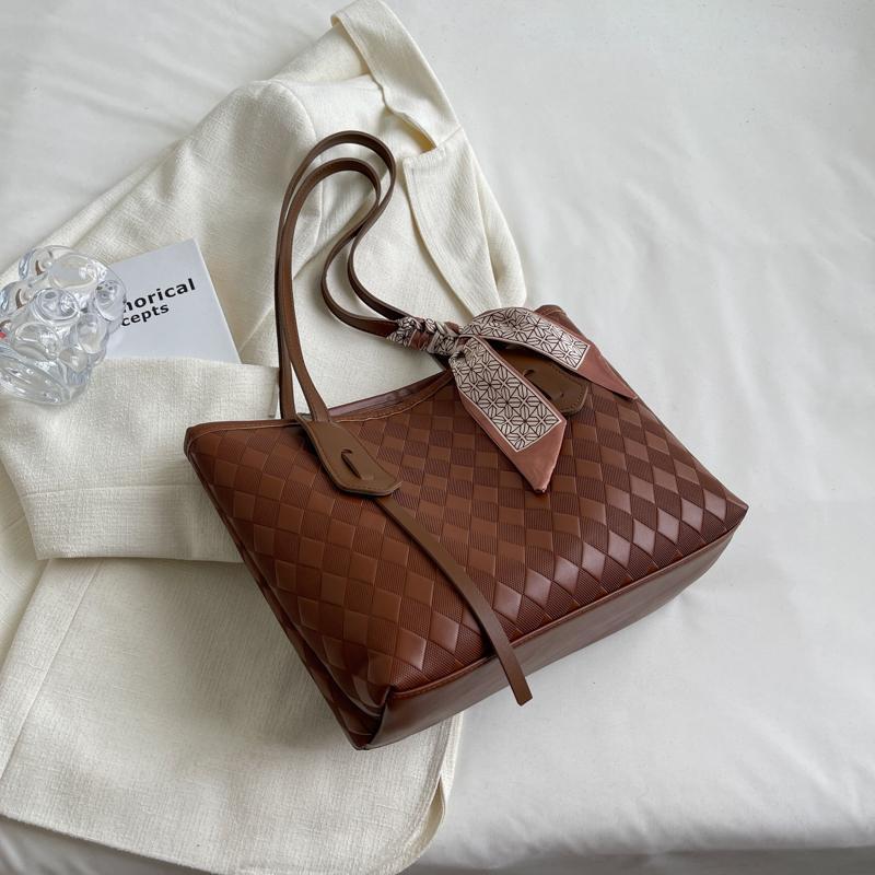 

Summer fashion big bag women s new commuter versatile high-end shoulder bag volume tote bag large capacity коричневый
