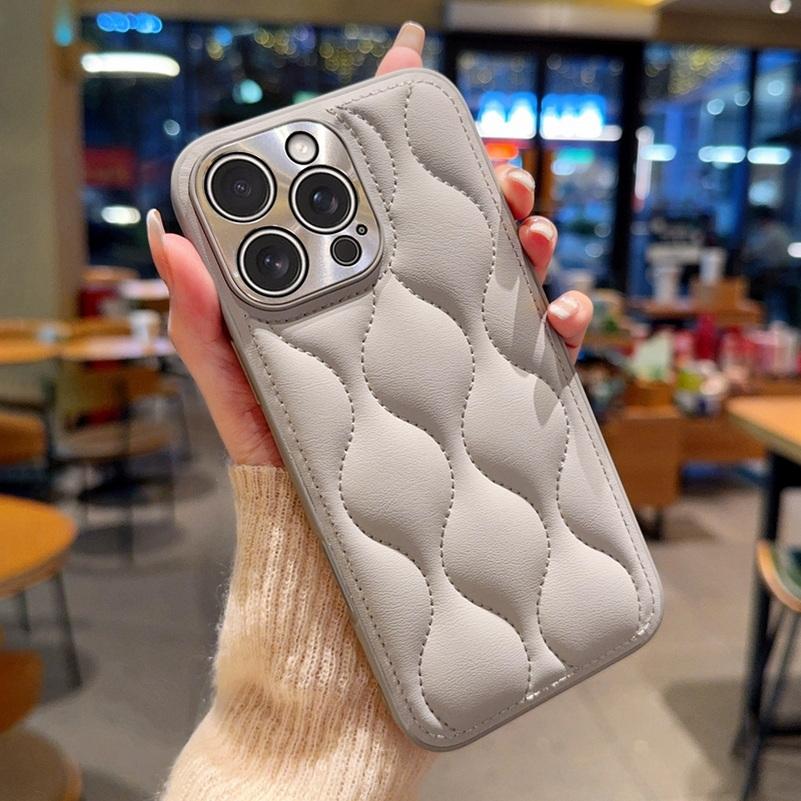 

Small Fragrance Leather Grain Lens Full coverage Protection Case For iPhone 16e 16 Pro Max 16 Plus 15 14 Pro Max Hard Cover iPhone 15
