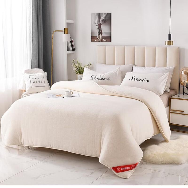Gong Xian Sheng All-Season Cotton Handmade Quilt & Topper