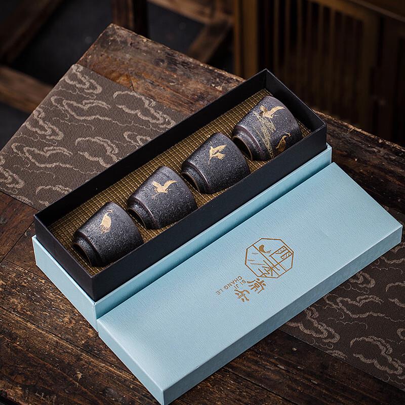 

Позолоченный серебряный керамический набор чайных чашек с дизайном золотого журавля