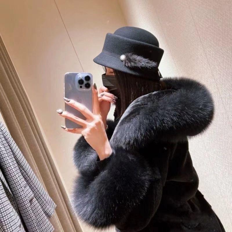 

Qianjin wind imitation mink fur coat women s hooded medium and long winter new light plush coat S 80-50kg