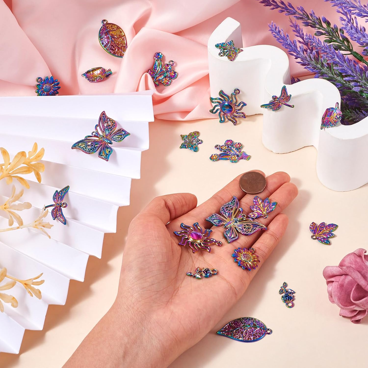 

Cheriswelry 20Pcs Rainbow Color Pendants Flower Leaf Dragonfly Butterfly Alloy Dangle Charms Ornament 16-36mm 10 Styles for DIY Necklace Earring
