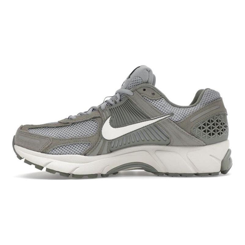 Nike Air Zoom Vomero 5 Dark Stucco Unisex Sneakers Green Light-Smoke-Grey Phantom HF1553-002