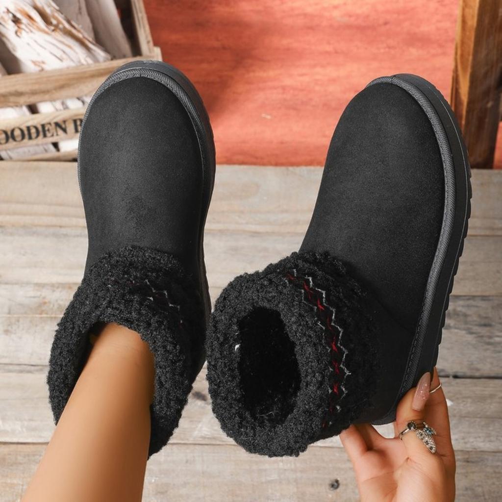 Large Size Cotton Shoes for Women, Winter Ethnic Style, Worn Outdoors with Warm Fleece and Thick Soled Snow Boots